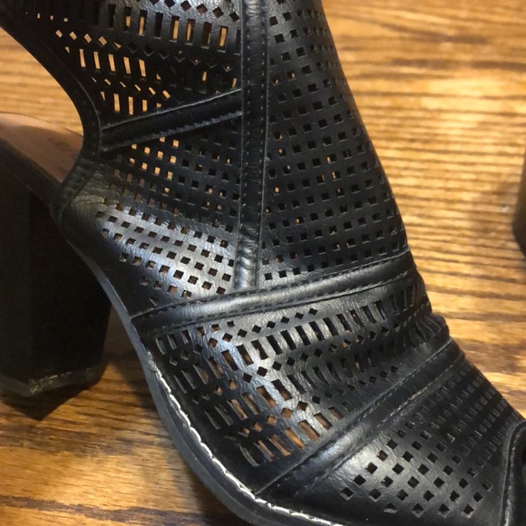 Olivia Miller open toe sling back heels - Picture 6 of 8